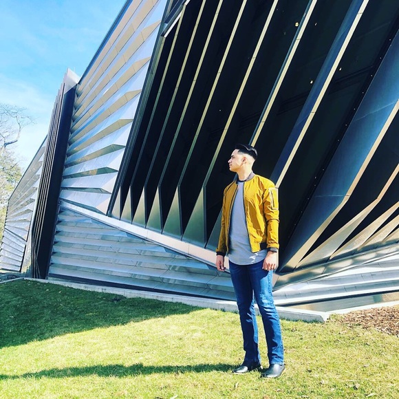 Instagram: Viva.La.Bloom - Picture 5 of 8